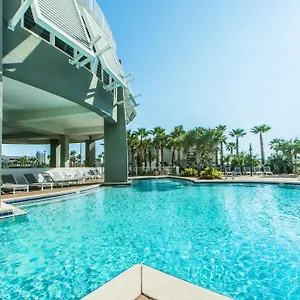 https://laketown-wharf-1626.panamacity-beachhotels.com