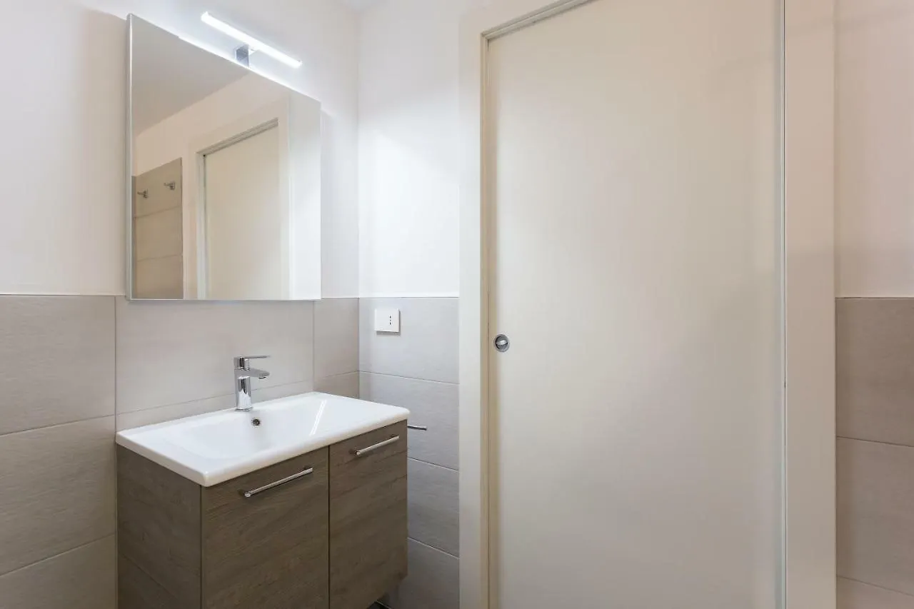 Meravigli 16 - Apt B - Duomo City Center Elegant Apartment Μιλάνο 0*,