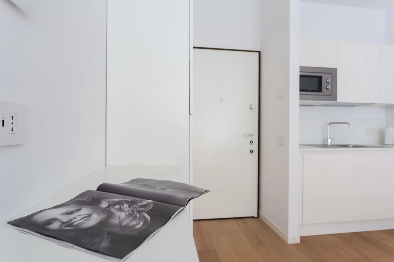 Meravigli 16 - Apt B - Duomo City Center Elegant Apartment Μιλάνο